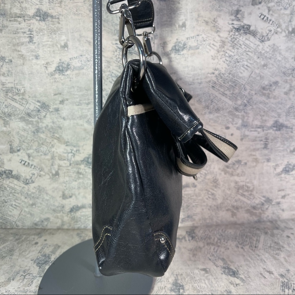 Nine West Black Shoulder Bag Classic Everyday Purse Silver Hardware - Picture 3 of 14